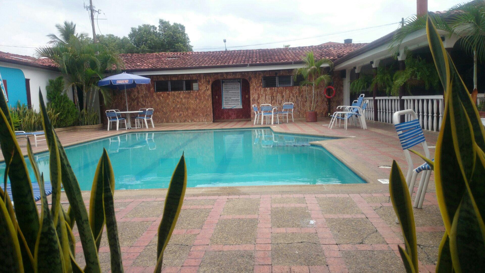 Hotel Santa Barbara Arauca-泳池