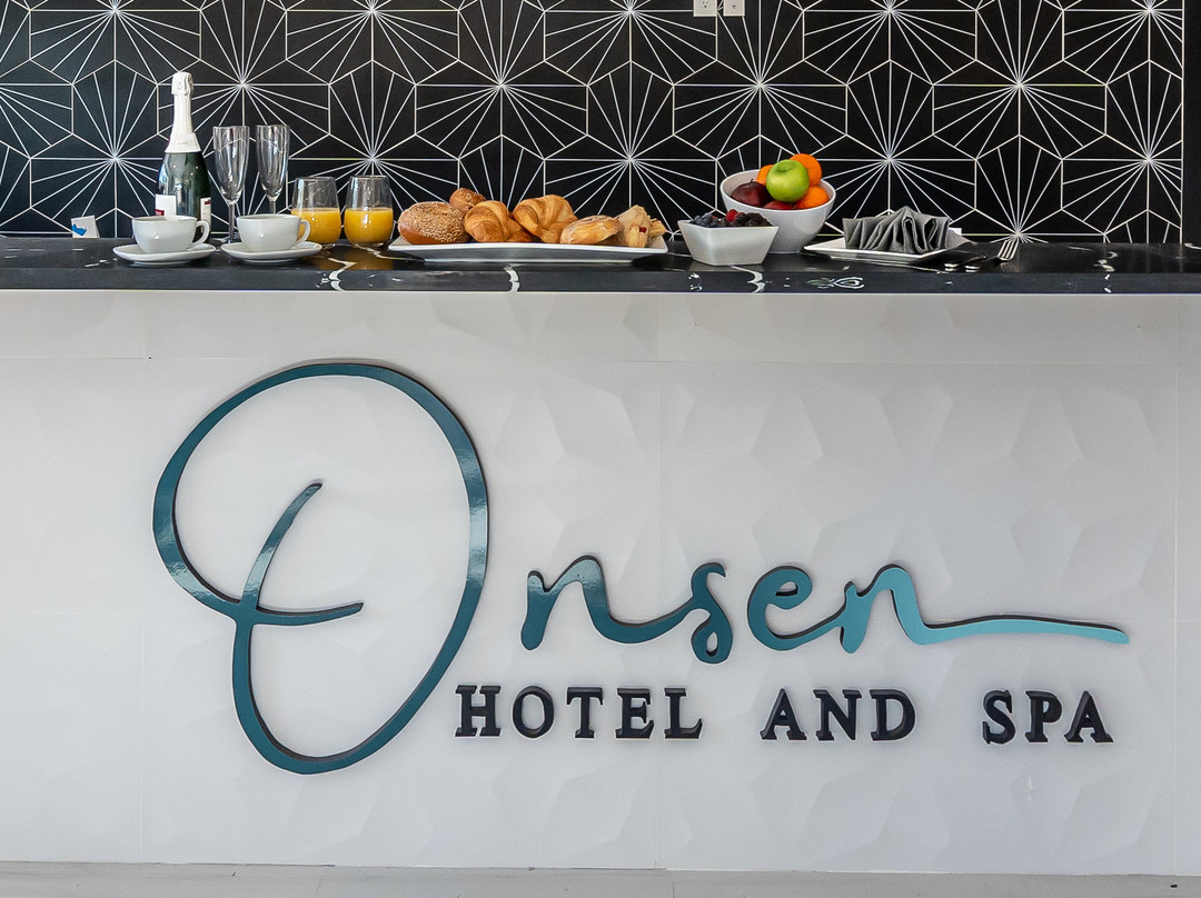 Onsen Hotel & Spa - Desert Hot Springs