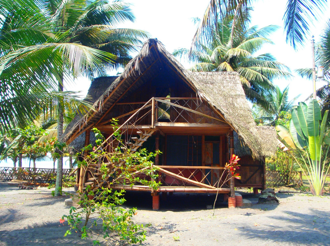 Mompiche酒店住宿-Cabanas del Mar