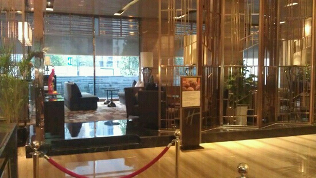 东方广场假日酒店主图