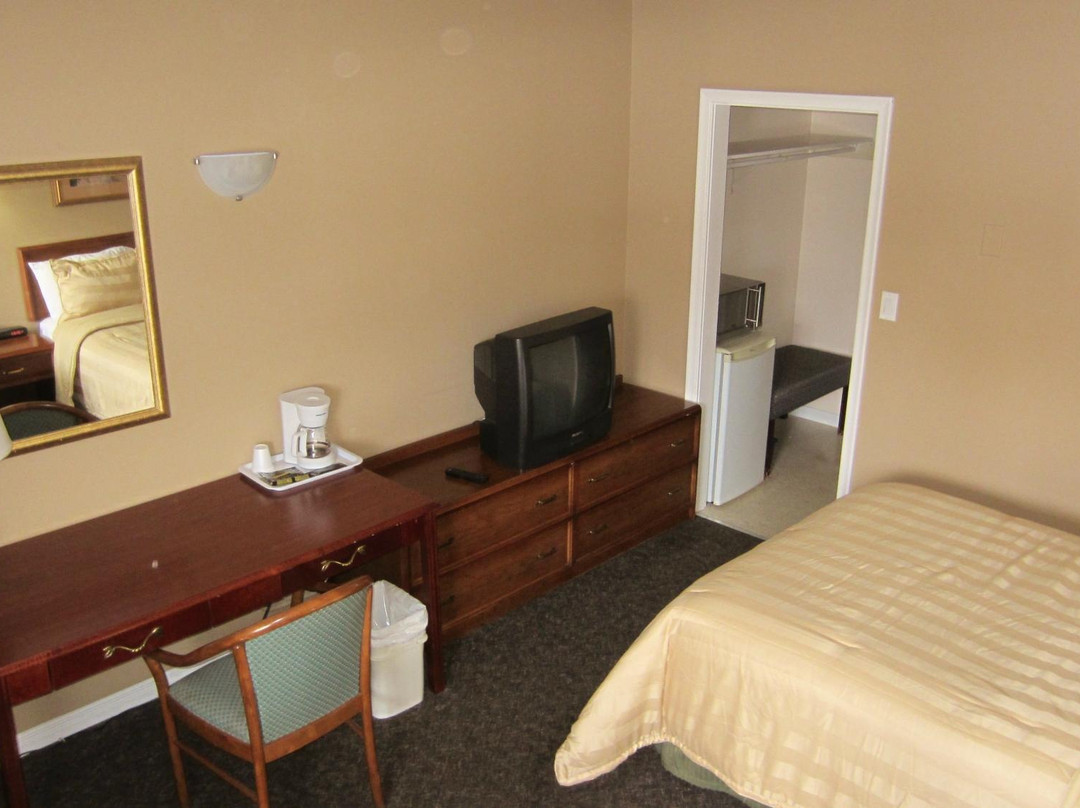 Village Inn Motel主图