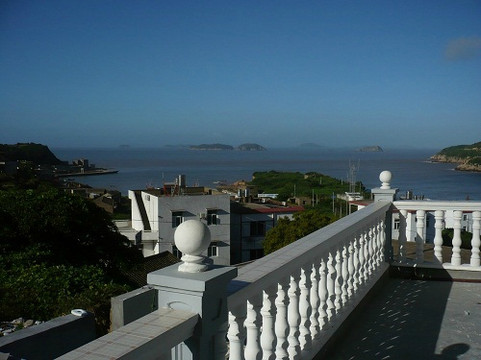 龙闲居旅馆主图