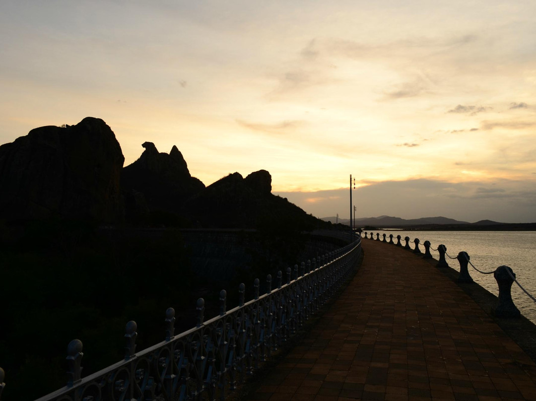 Lagoa dos Monolitos-Quixada必去景点