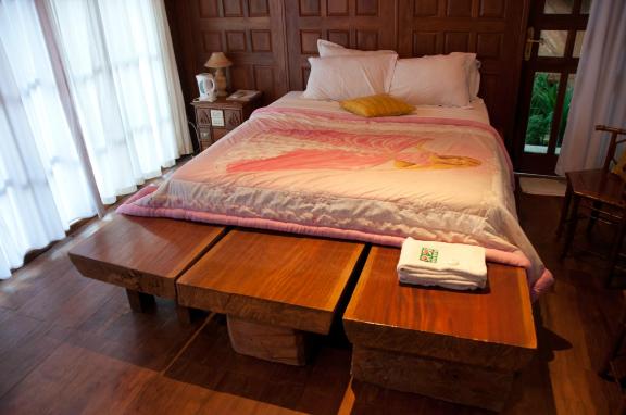 莱佛士度假酒店-客卧