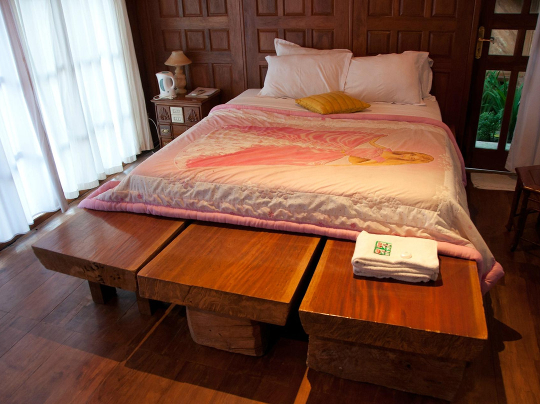 莱佛士度假酒店主图