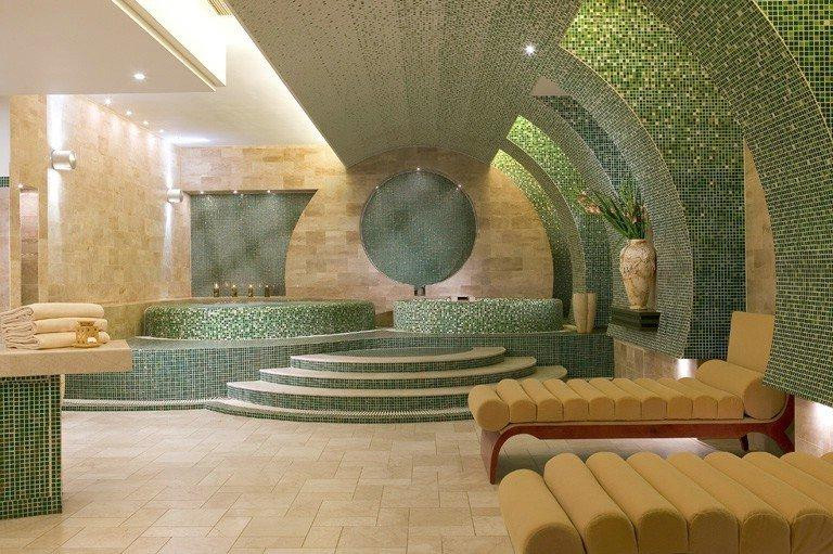 燕苑国际度假酒店主图