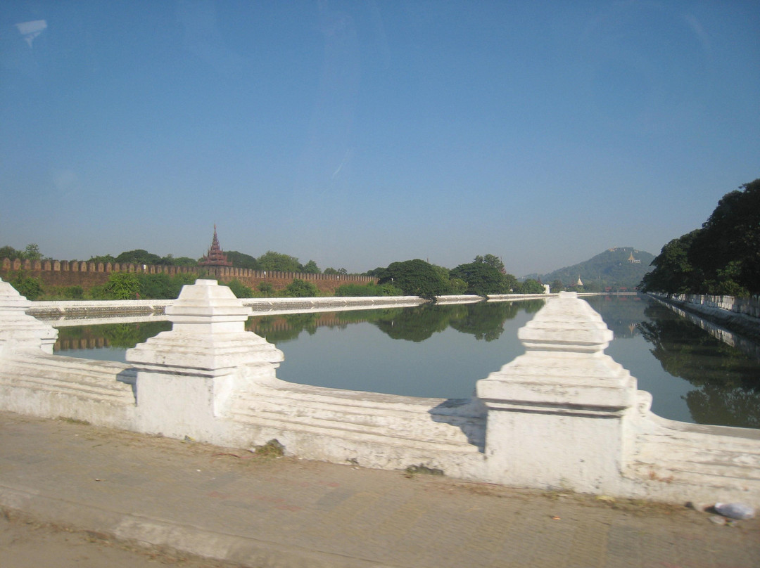 Mandalay Fort景点图片