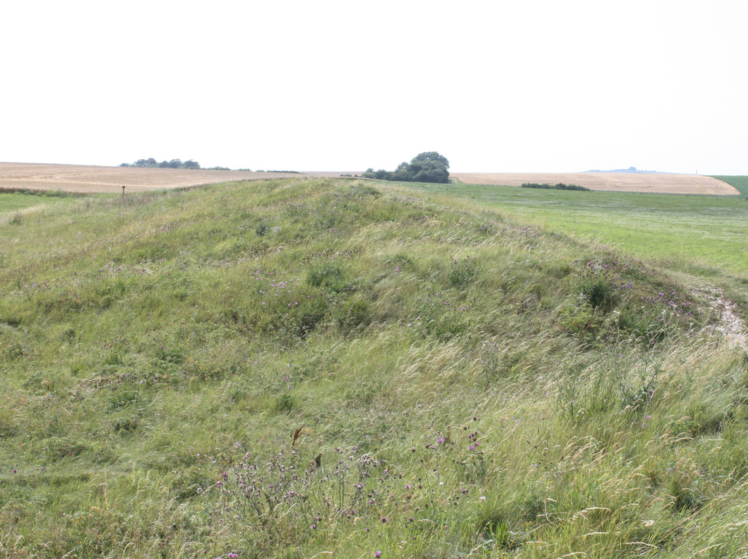 West Kennet Long Barrow-埃夫伯里必去景点