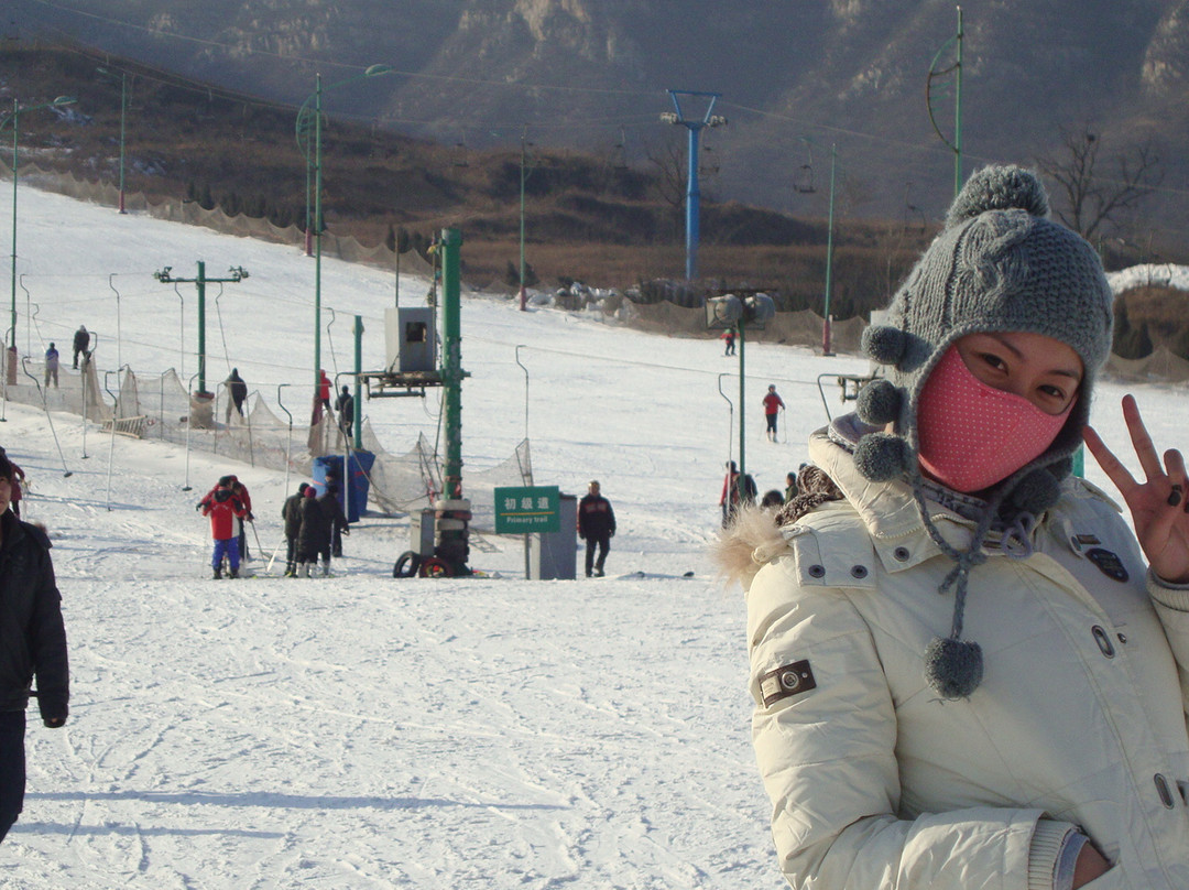 清凉山滑雪场-井陉县必去景点