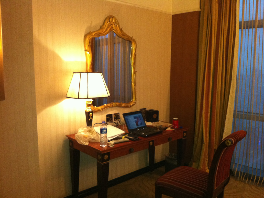 阳光大酒店主图