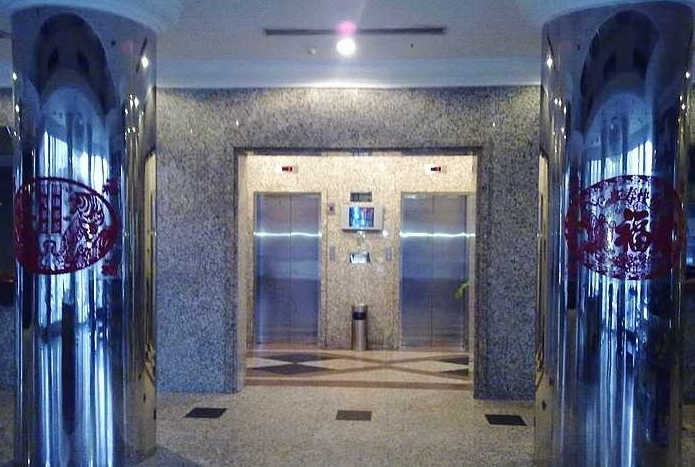 其士大酒店(信阳)主图