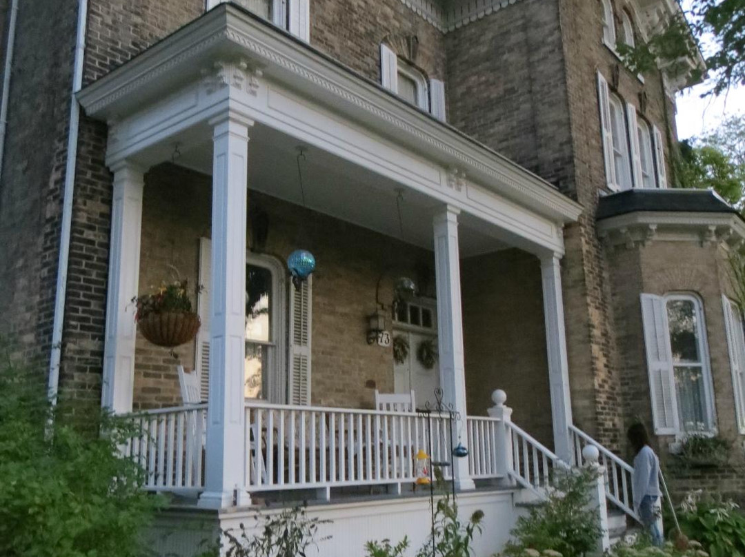 滑铁卢酒店住宿-Hillcrest House Bed & Breakfast