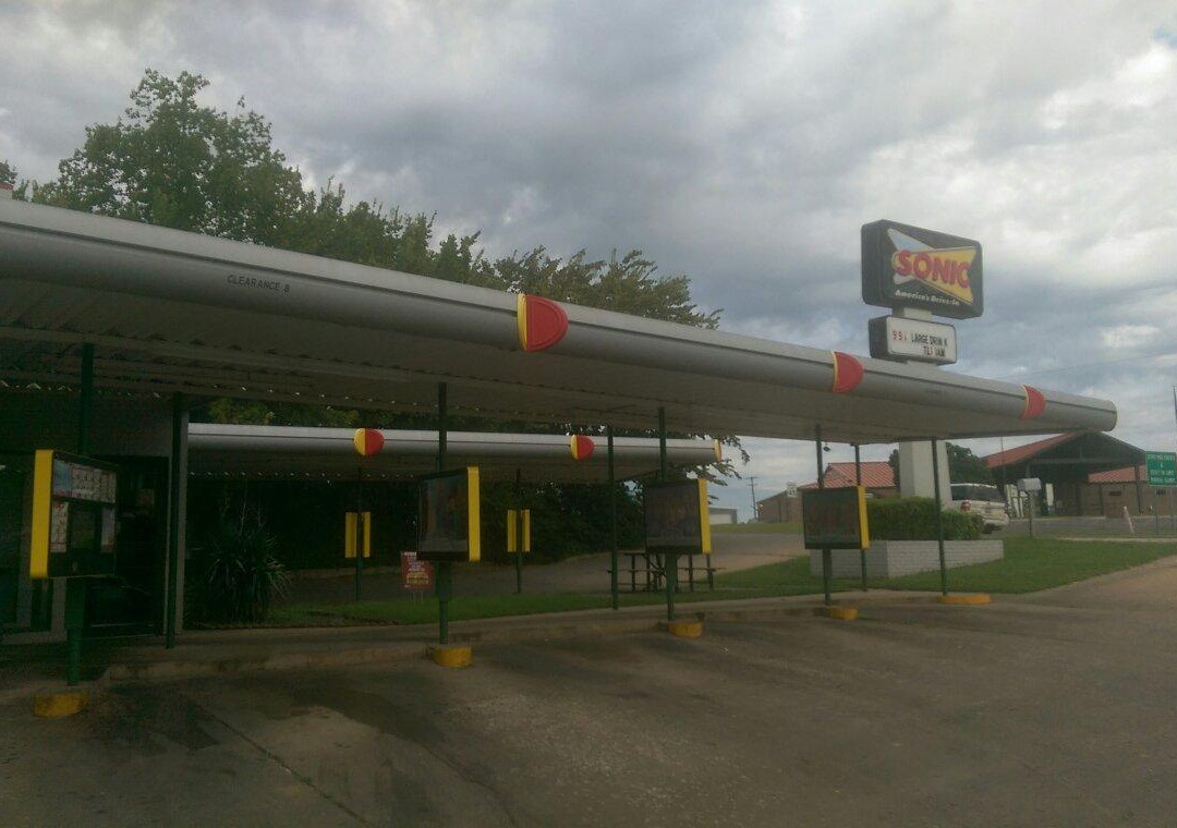 Stratford餐馆和美食-Sonic Drive-In