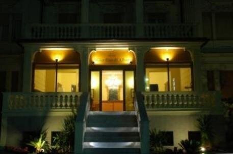 伊尔贾迪诺帝艾巴洛酒店