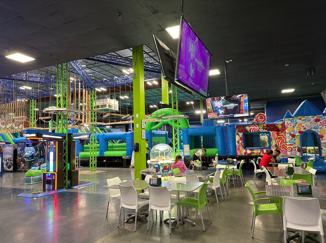 Off the Wall Gamezone-Coconut Creek必去景点