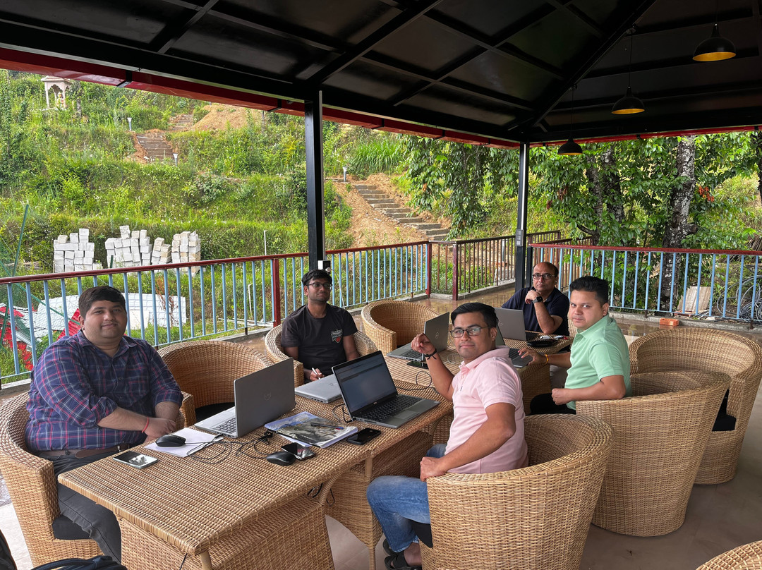 Captains Paradise at Mukteshwar Hill Station主图