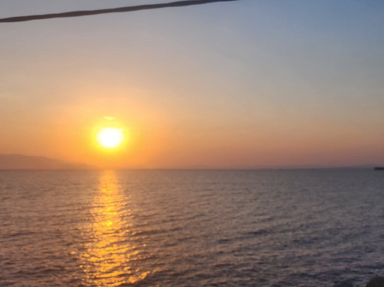 Seafront Studios & Apartments主图