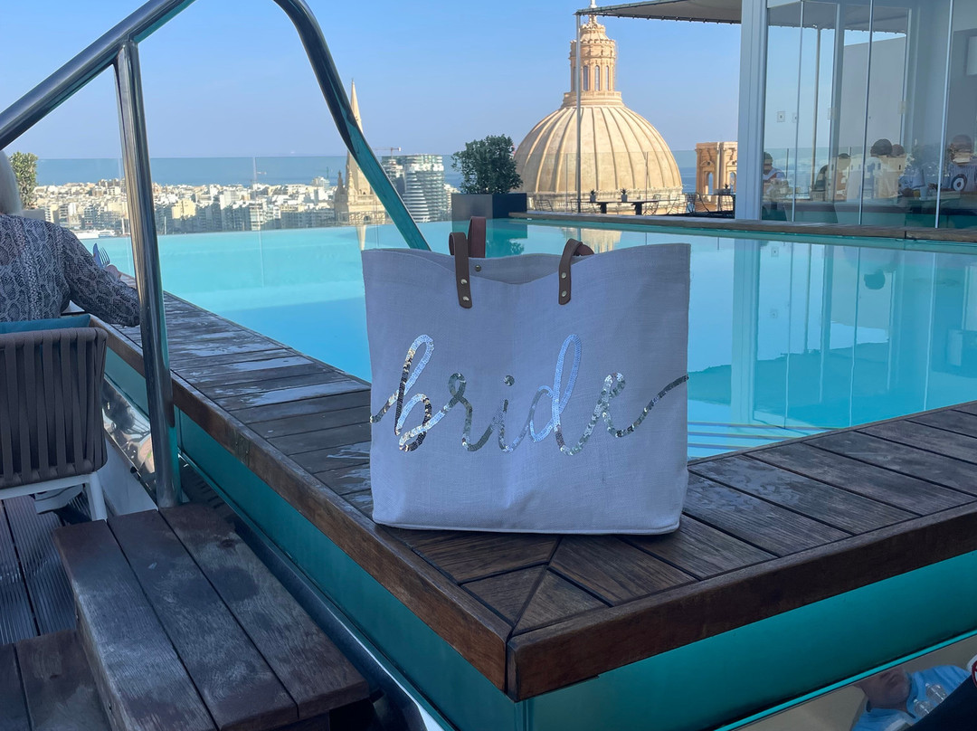 The Embassy Valletta Hotel主图