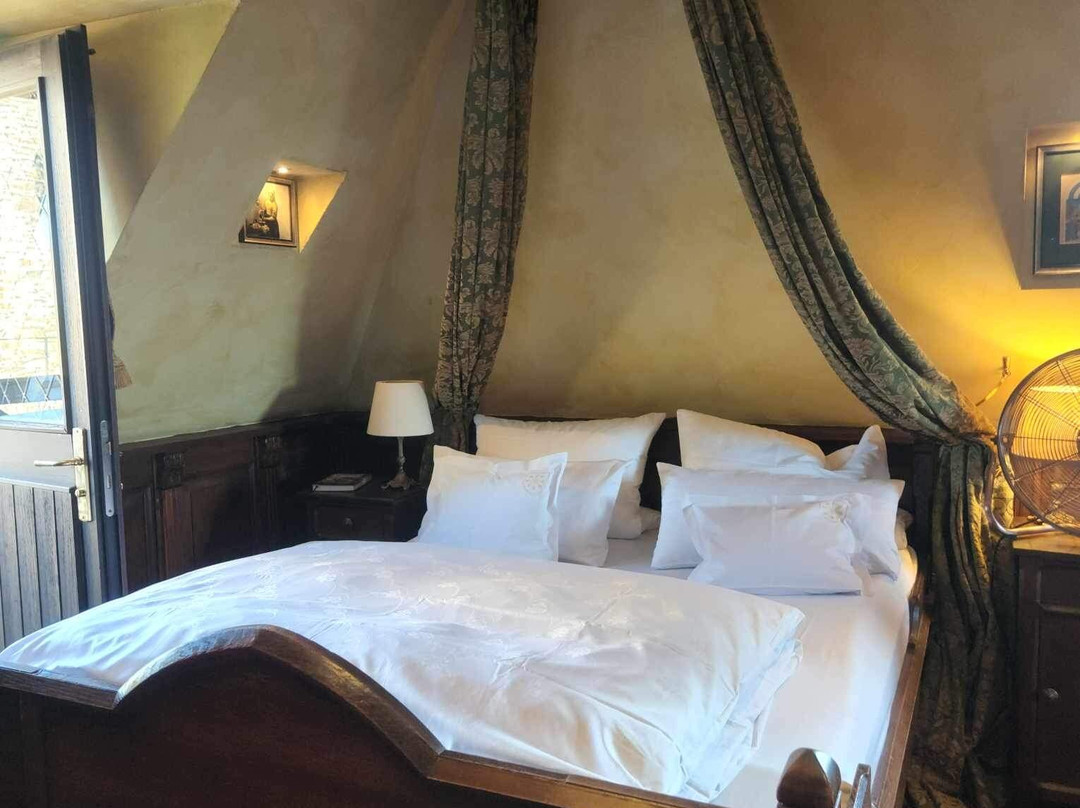 美丽堡伯格酒店主图