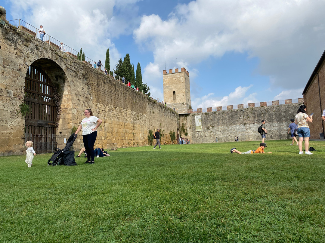 Camminamento in Quota Sulle Mura di Pisa-比萨必去景点