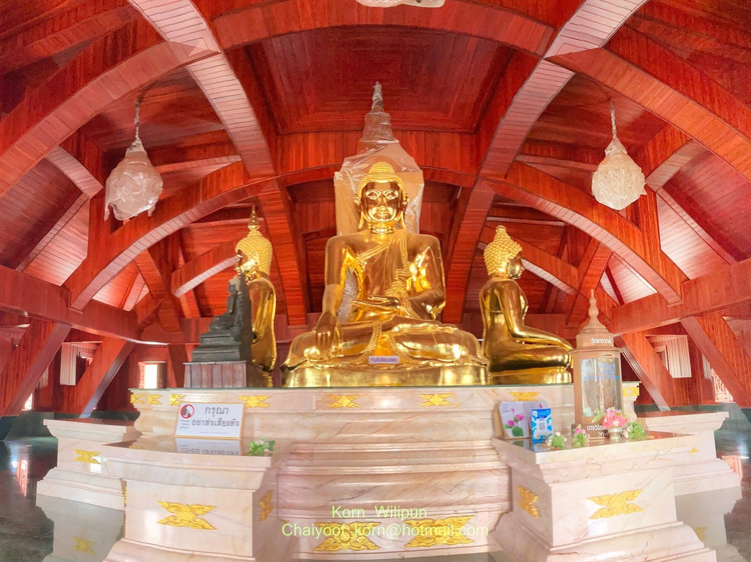 Wat Pha Tak Suea景点图片
