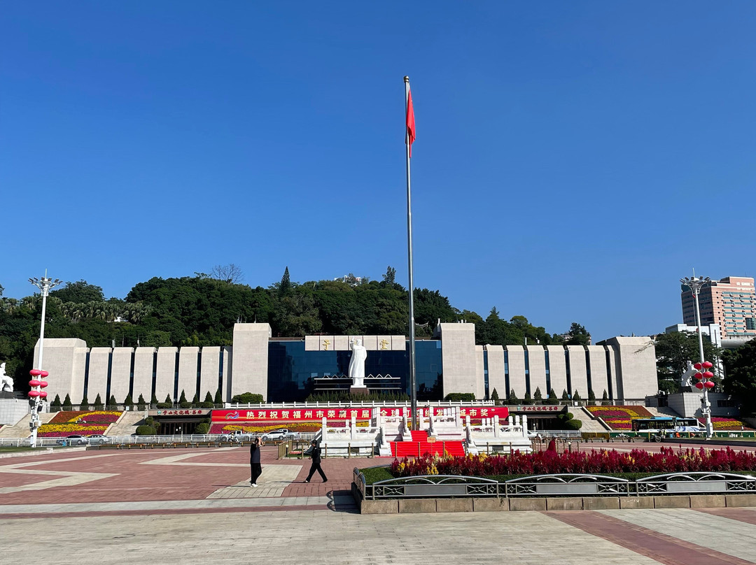 五一广场公园景点图片