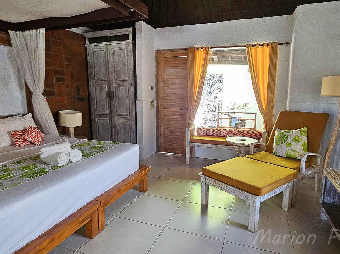 塔曼沙丽巴厘Spa度假酒店主图