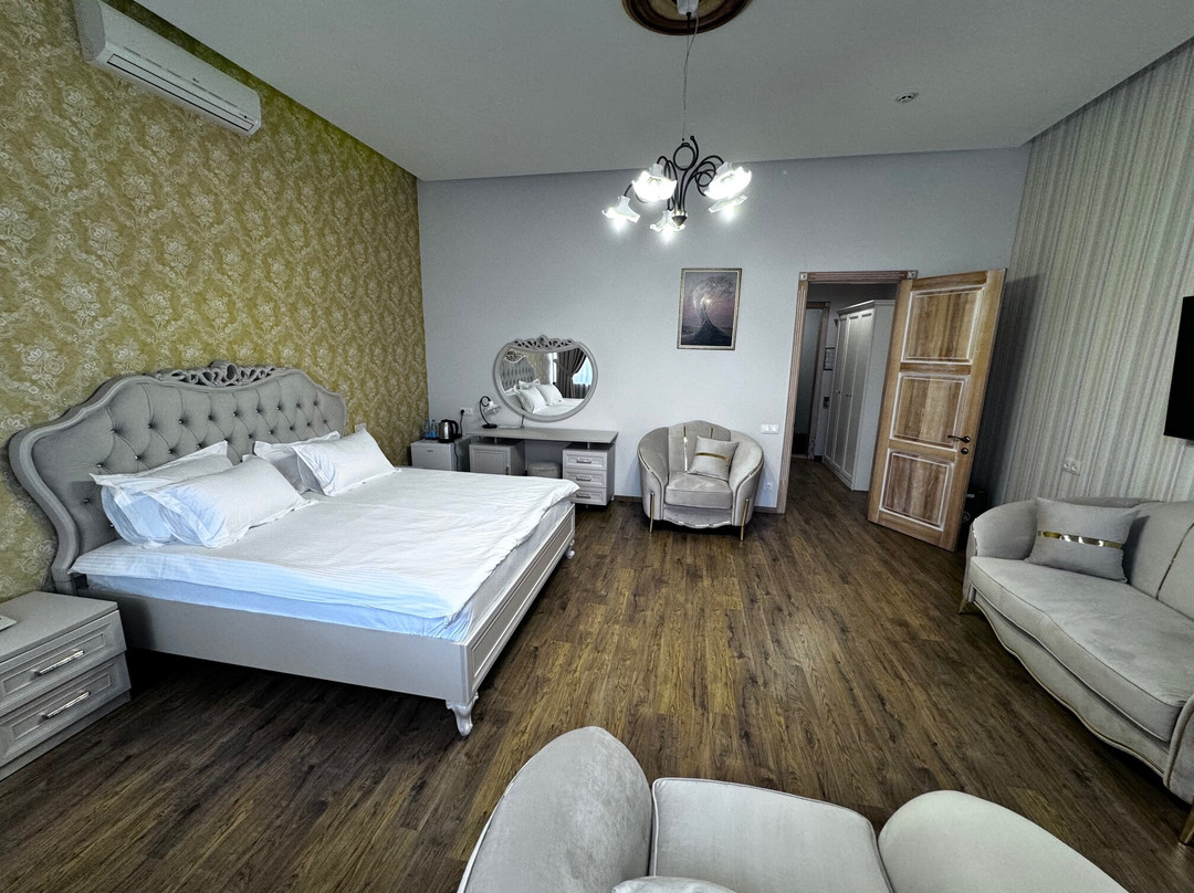 Grand Hotel Lugansk