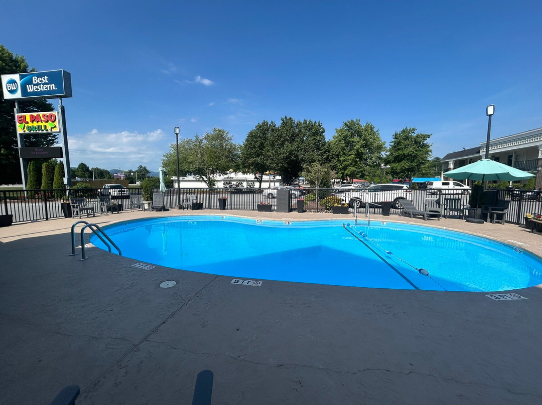 Best Western Hendersonville Inn主图