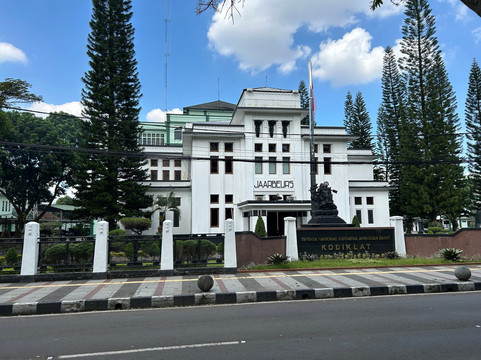 Bandung Walking Tour by Bandung Good Guide-万隆必去景点