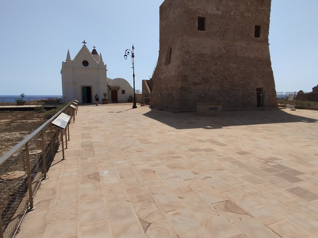 Santuario Madonna di Capocolonna-克罗托内必去景点