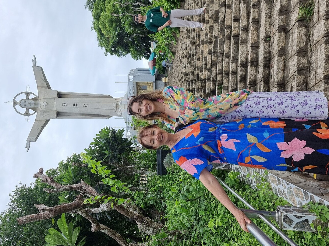 Jesus Christ Statue-头顿必去景点