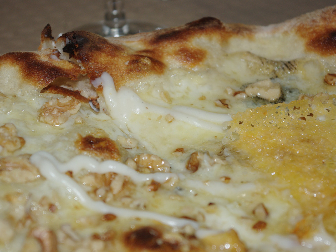 Pizzeria La Lupa