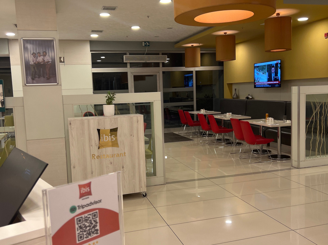 宜必思开塞利酒店主图