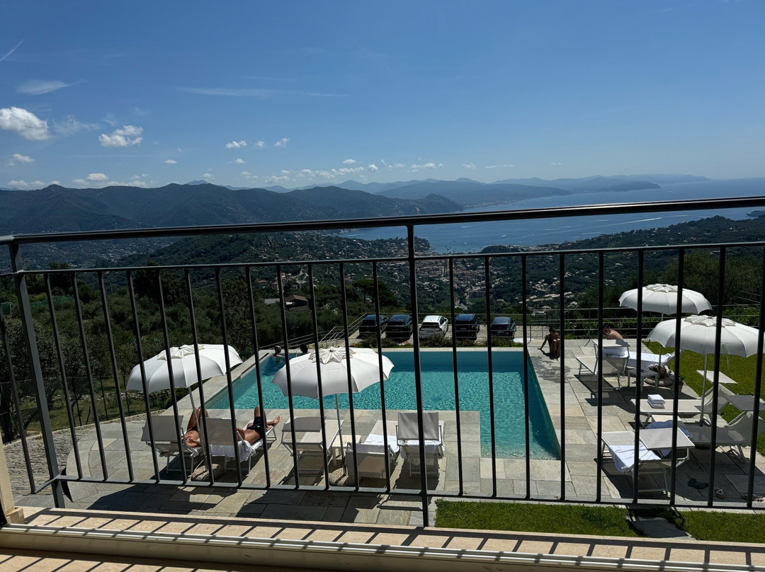 Il Leccio Luxury Resort主图