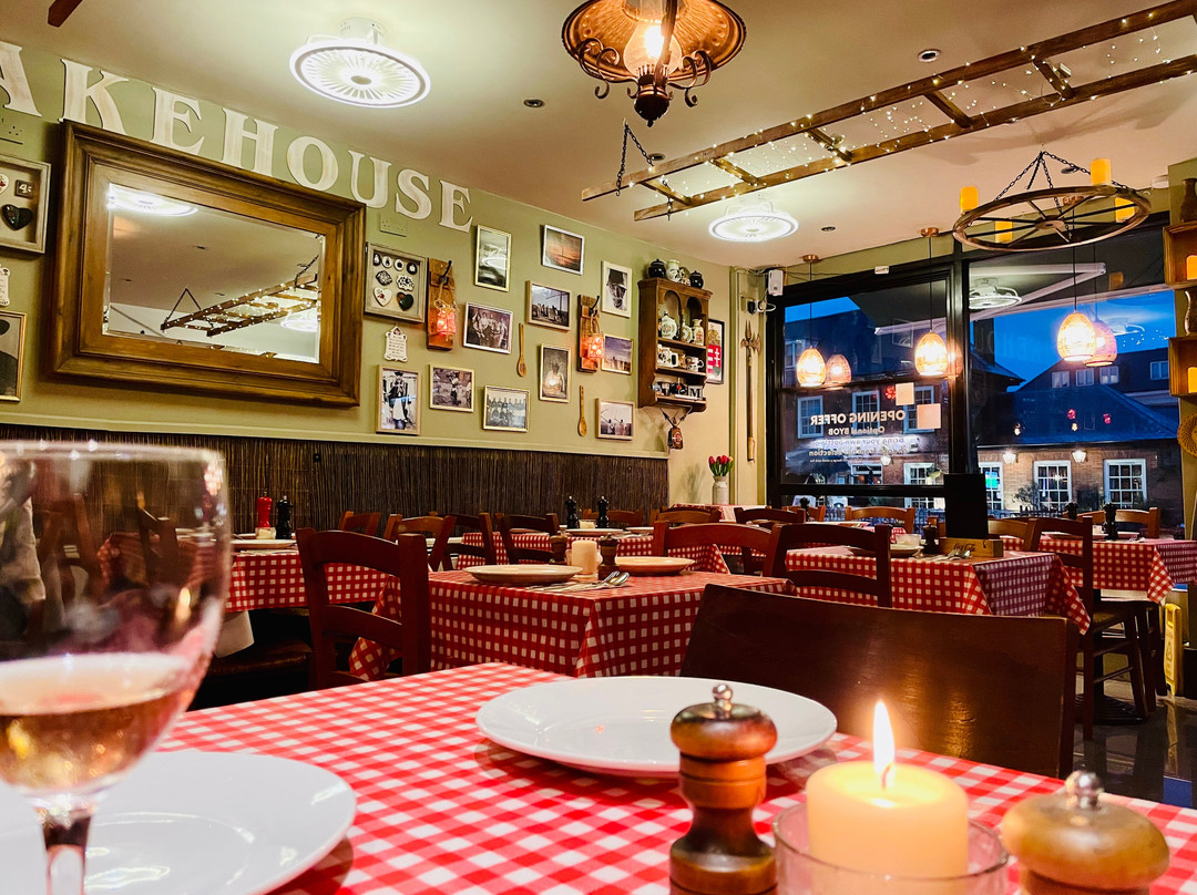 Lakehouse Hungarian Restaurant