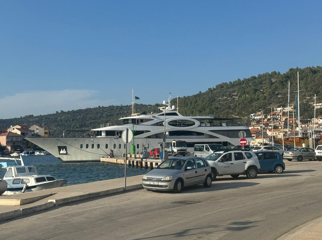 Vela Luka Marina景点图片