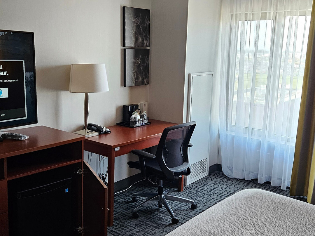 蒙特利尔机场 Fairfield Inn & Suites 酒店主图