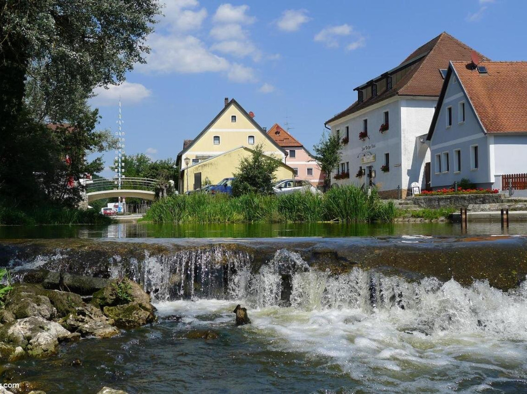 Zum Weissen Roessl主图