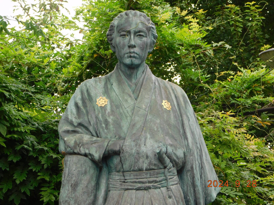 Statue of Sakamoto Ryoma-品川区必去景点