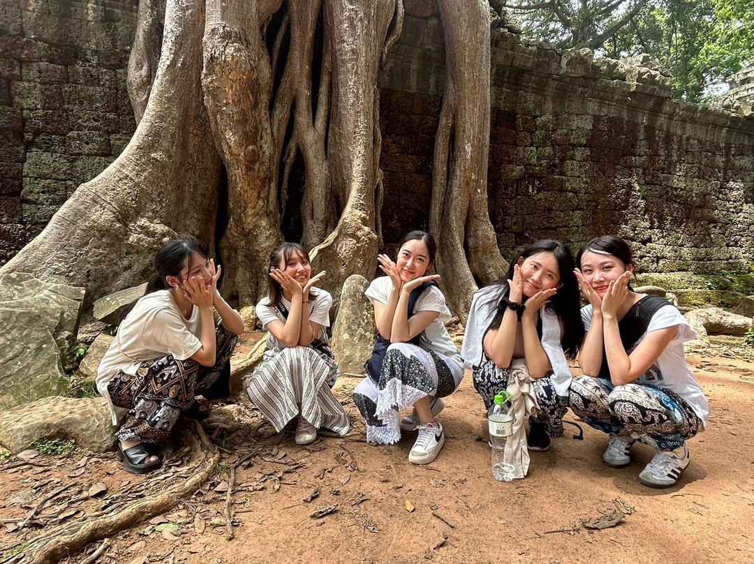 Kozarukozaru Japan Tour Guide主图