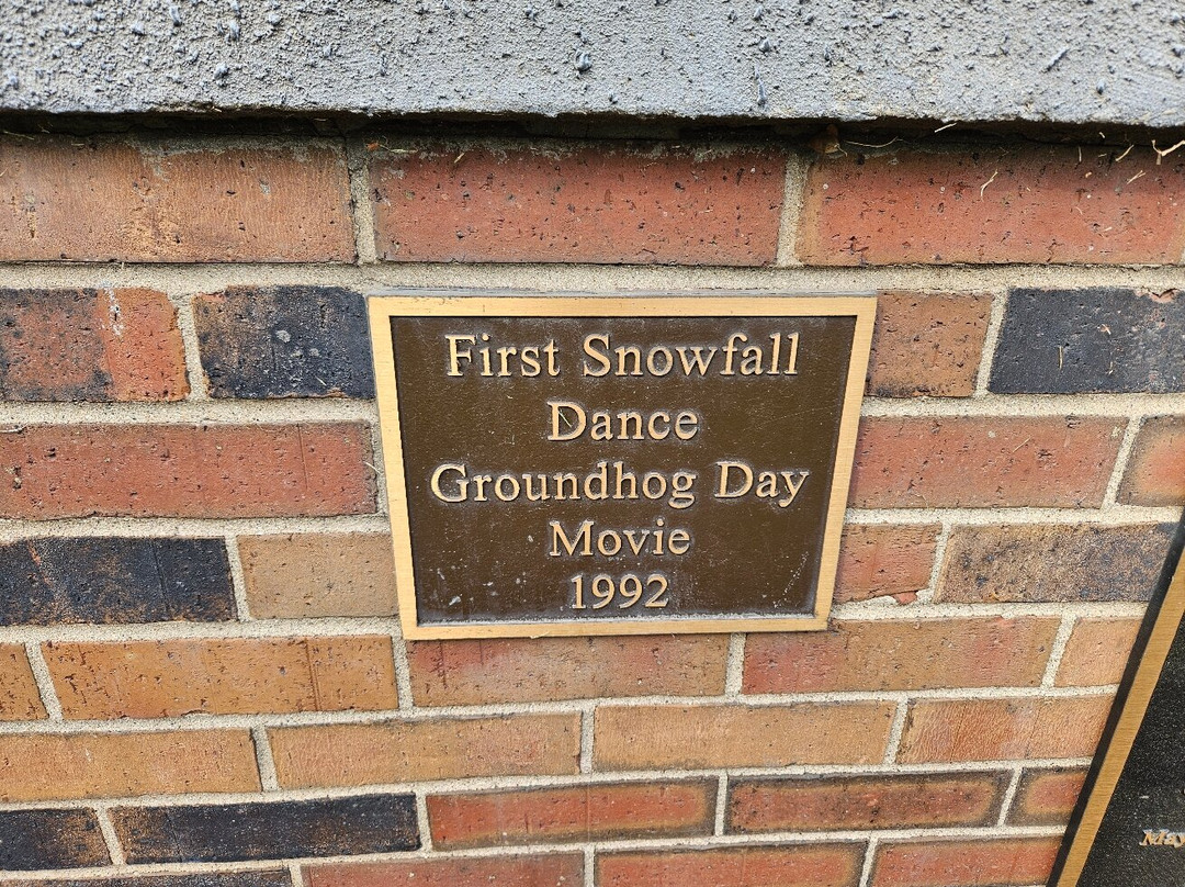 Woodstock Square Historic District