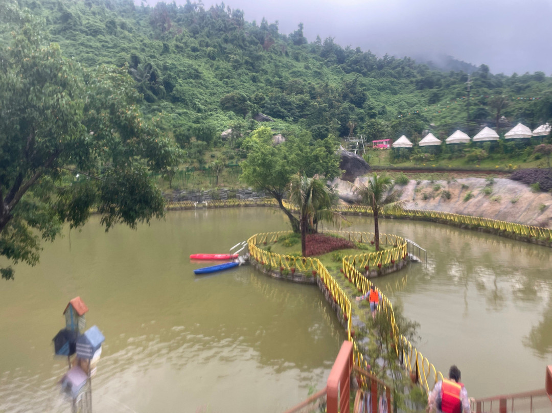 Hot spring Park-岘港必去景点