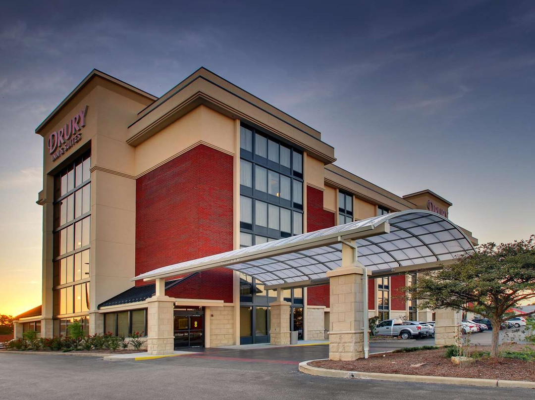 埃文斯维尔酒店住宿-Drury Inn & Suites Evansville East