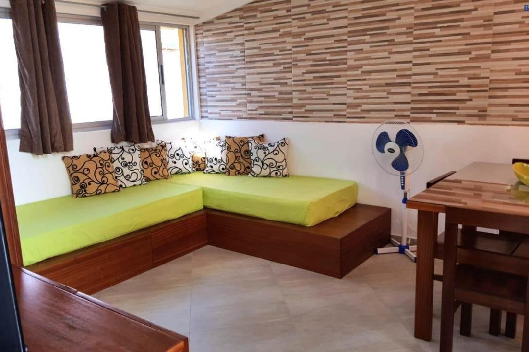 基本酒店