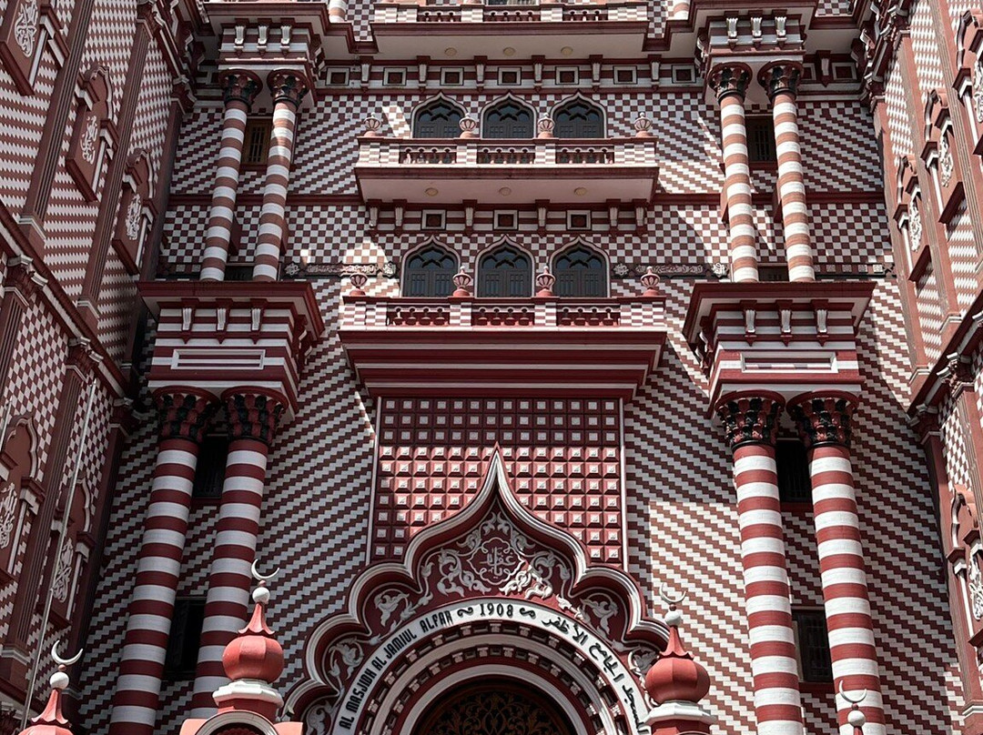 红色清真寺-科伦坡必去景点