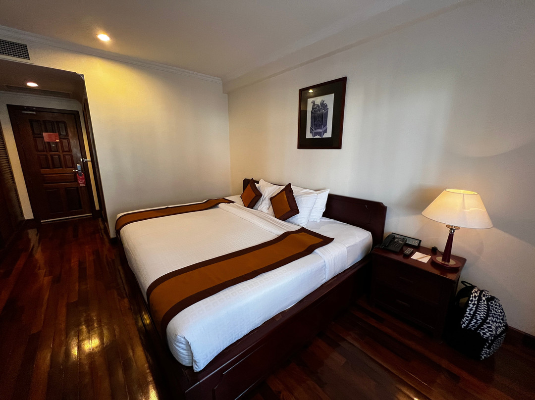 暹粒西姆酒店主图