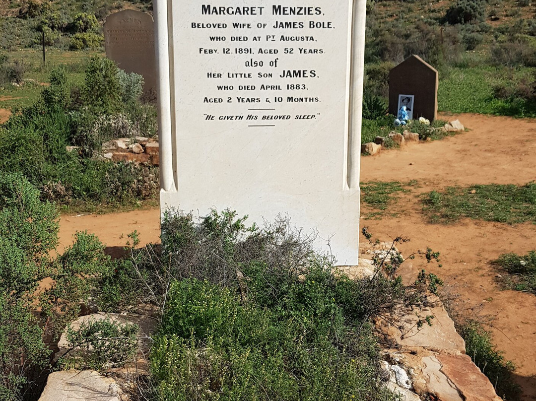 Kanyaka Ruins & Cemetery景点图片