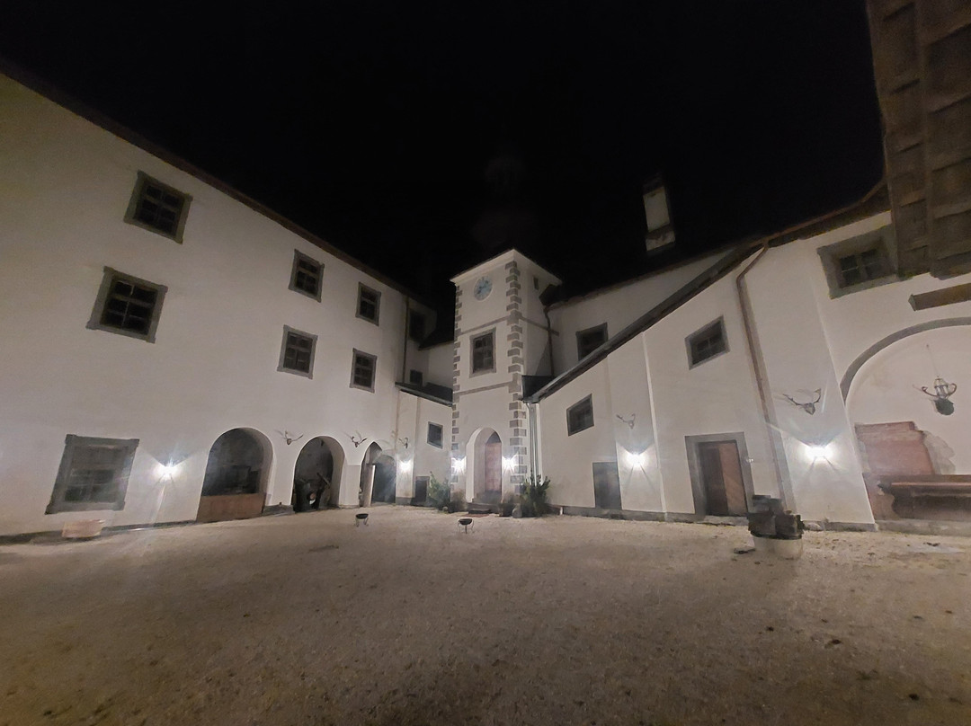 Schloss Grades景点图片