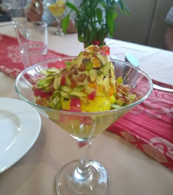 Pine View Hotel主图